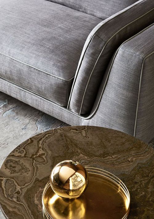 Sélection de mobilier haut-de-gamme