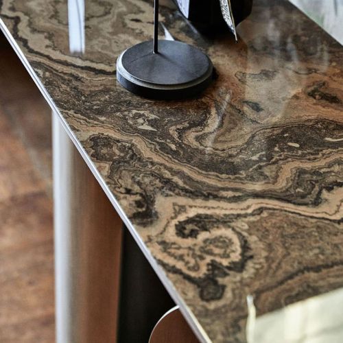 Sélection de mobilier haut-de-gamme