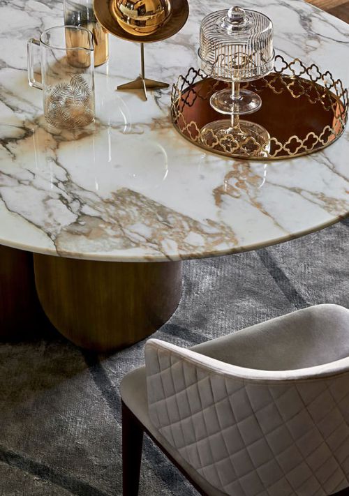 Sélection de mobilier haut-de-gamme