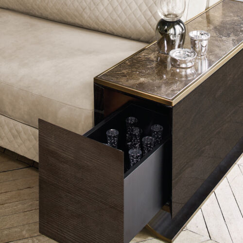 Sélection de mobilier haut-de-gamme