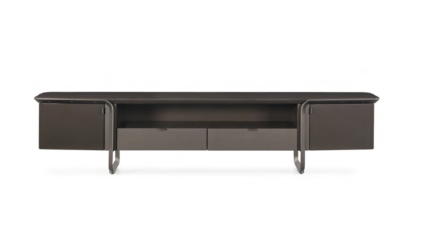 Une sélection de mobilier haut de gamme par Benny Benlolo - Architecte ...